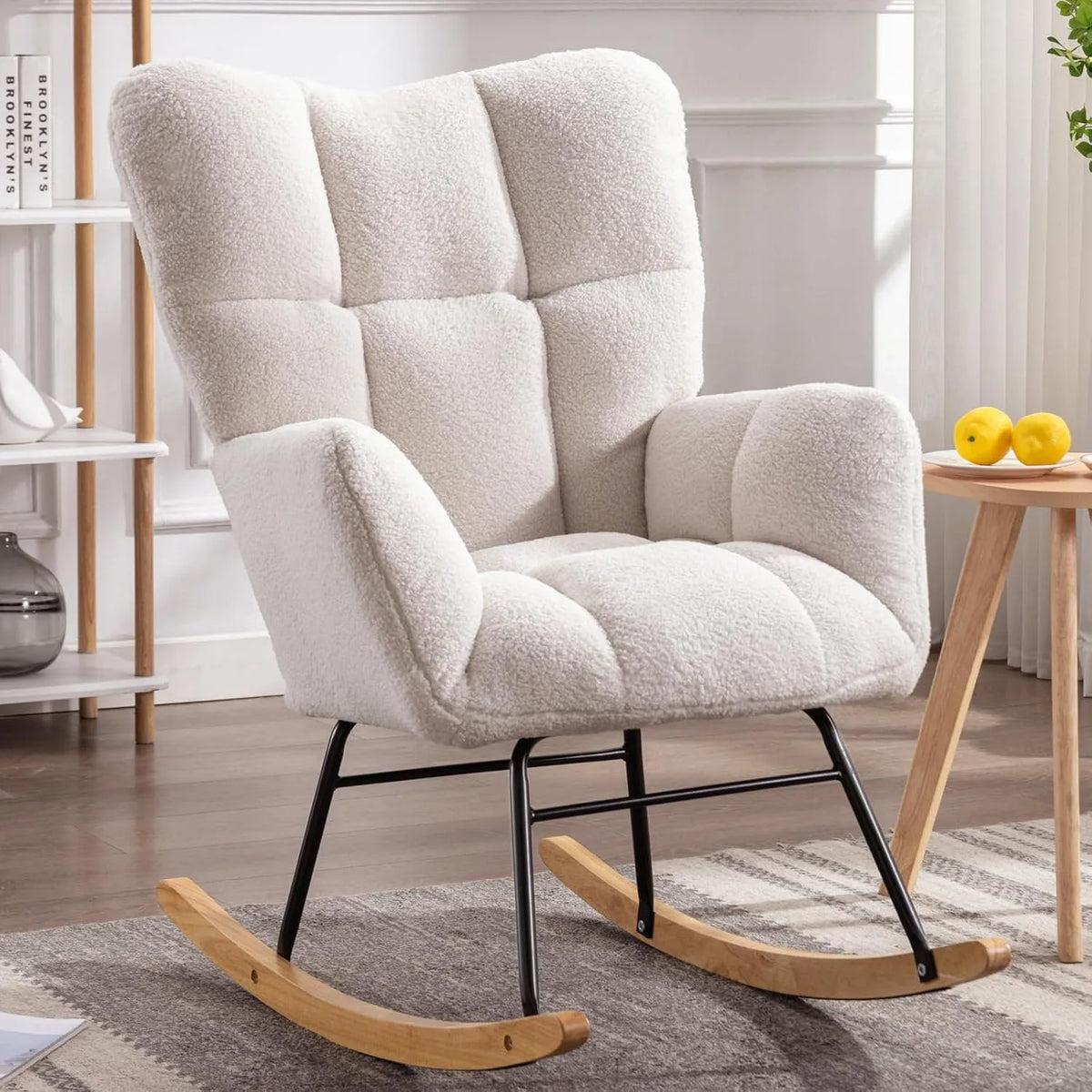 Fauteuil et chaise rembourrée à bascule — avec dossier